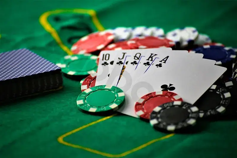 Lilibet casino ポーカー